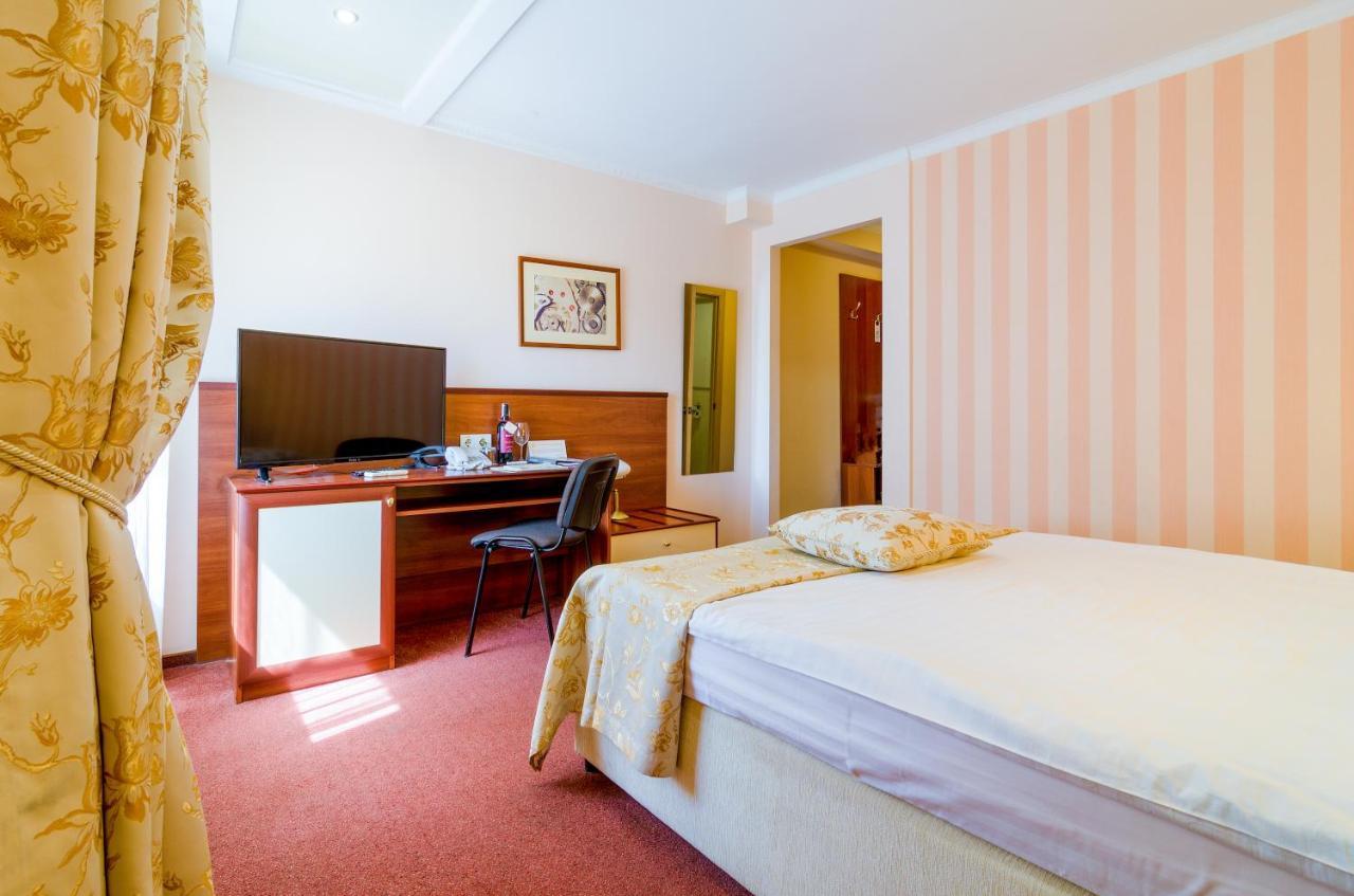 Raziotel Krivoy Rog Εξωτερικό φωτογραφία