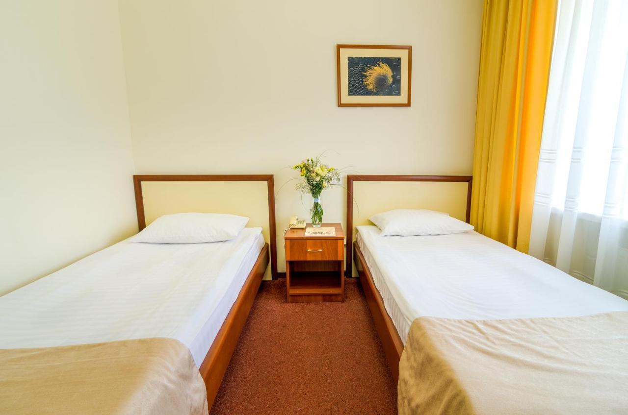 Raziotel Krivoy Rog Εξωτερικό φωτογραφία