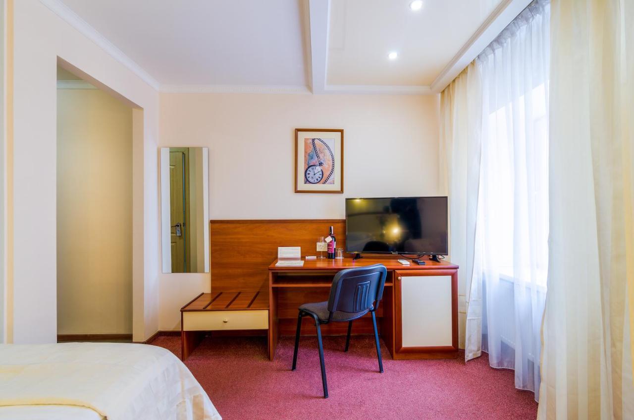 Raziotel Krivoy Rog Εξωτερικό φωτογραφία
